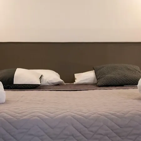 Bed & Breakfast Plebiscitum 2.0 Naples