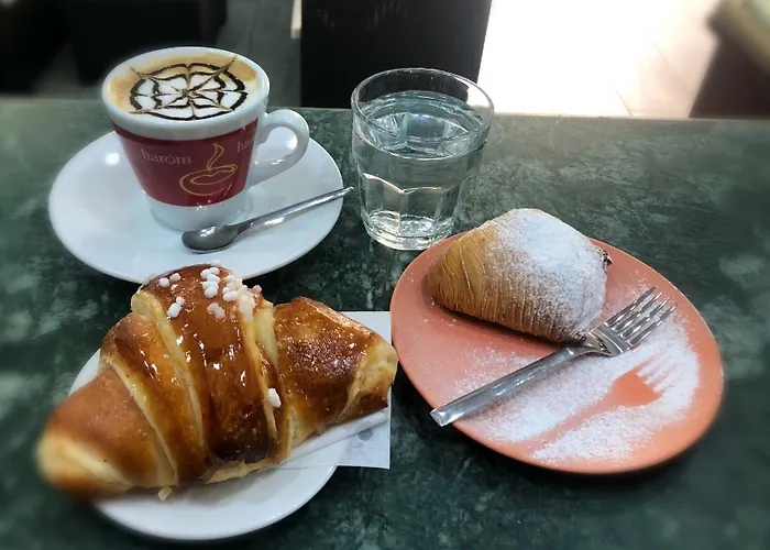 Plebiscitum 2.0 Bed & Breakfast Naples